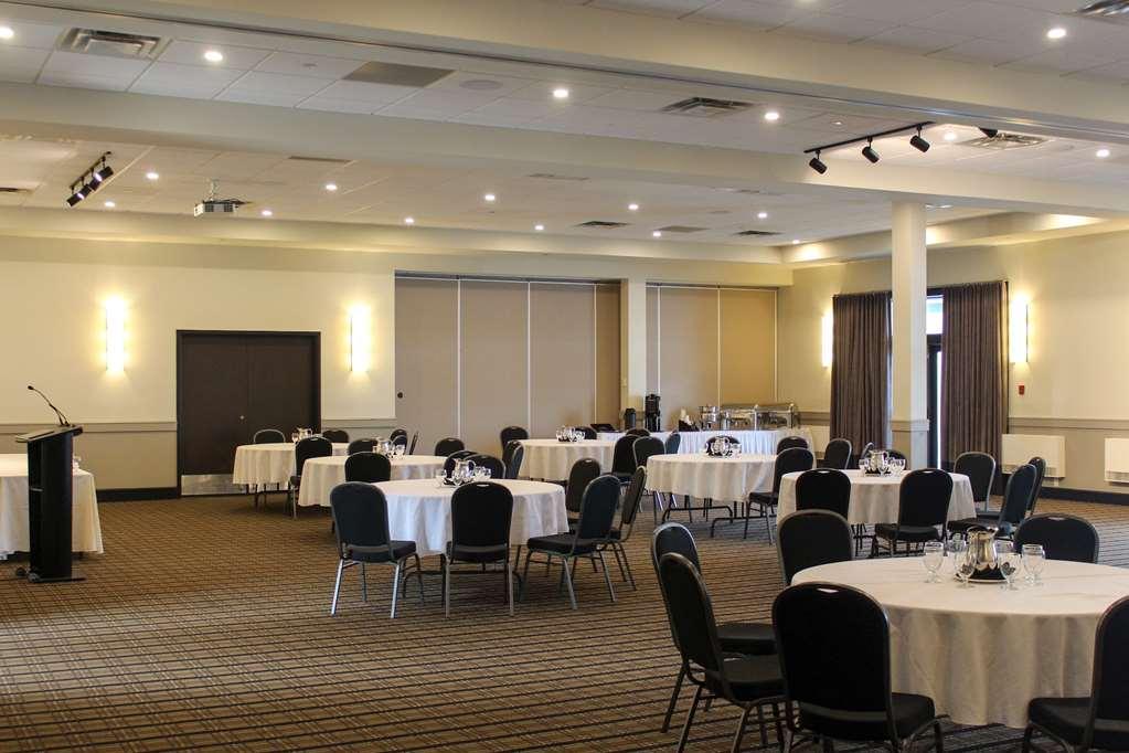 Hotel Rodd Miramichi Facilidades foto
